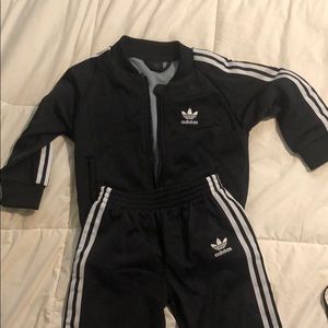 Adidas sweatsuit